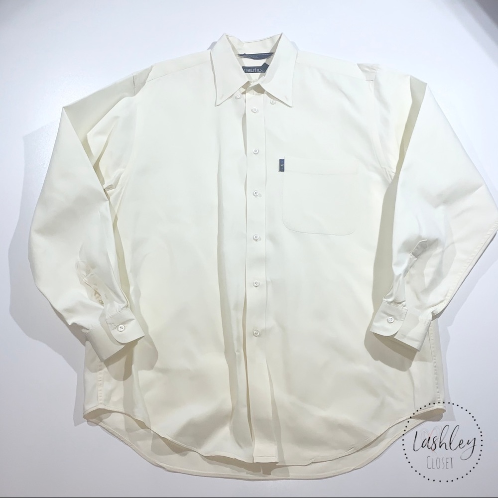 NAUTICA PALE YELLOW LONG SLEEVED DRESS SHIRT